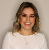 Dra Mariana Neves — Endocrinologia e Metabologia na Clínica Destro